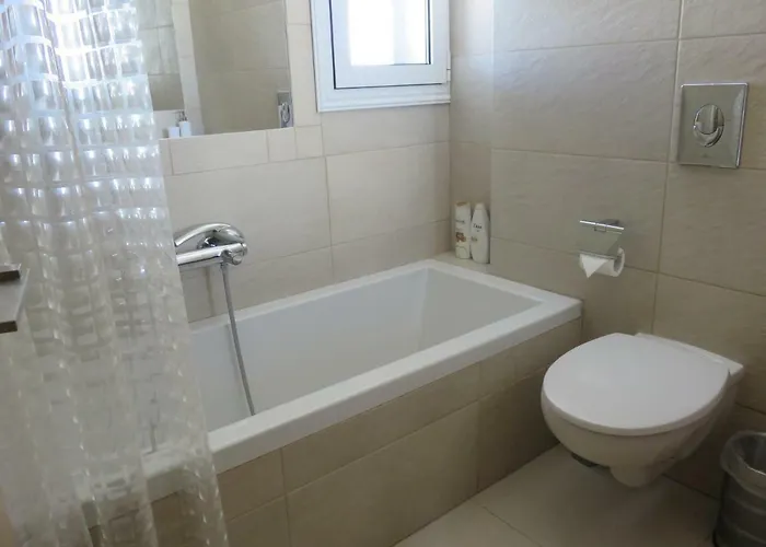 Victoria 別荘 パ フォス